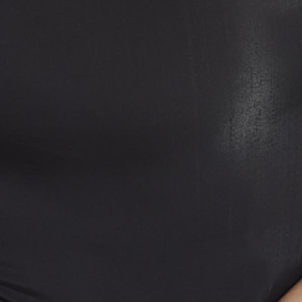 #swatch:BLACK