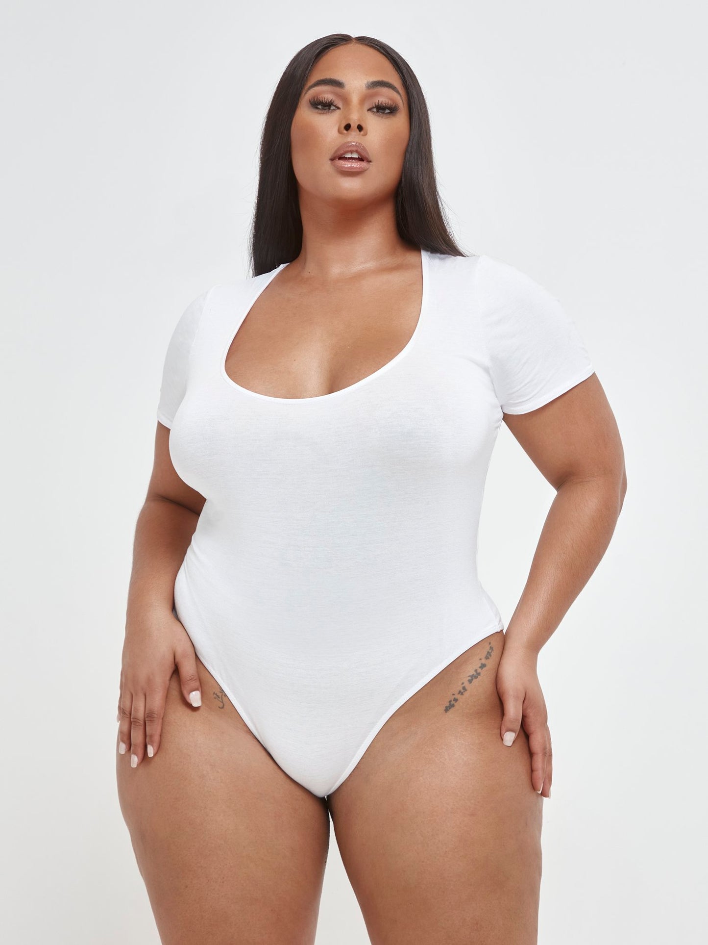 #color:WHITE