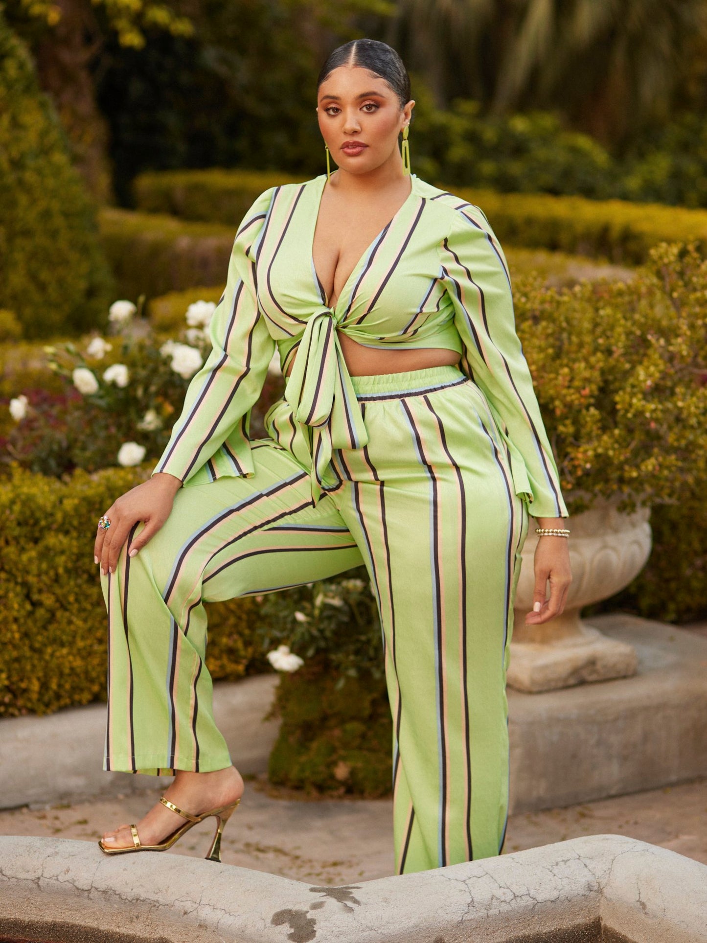 #color:GREEN