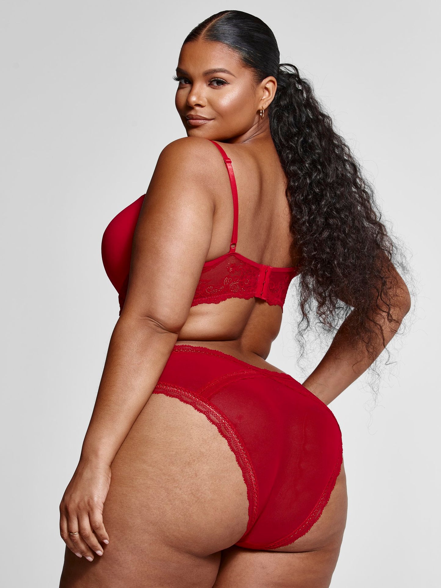 #color:RED