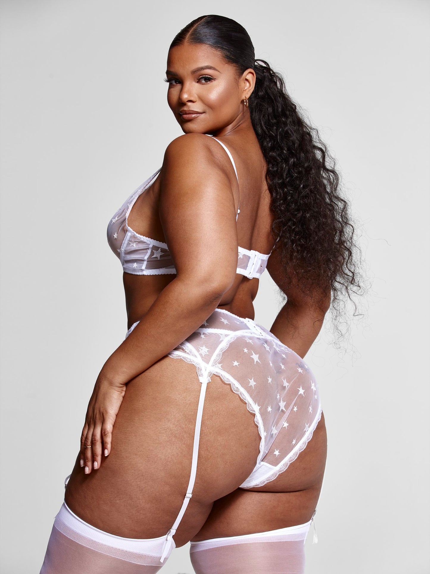 #color:WHITE