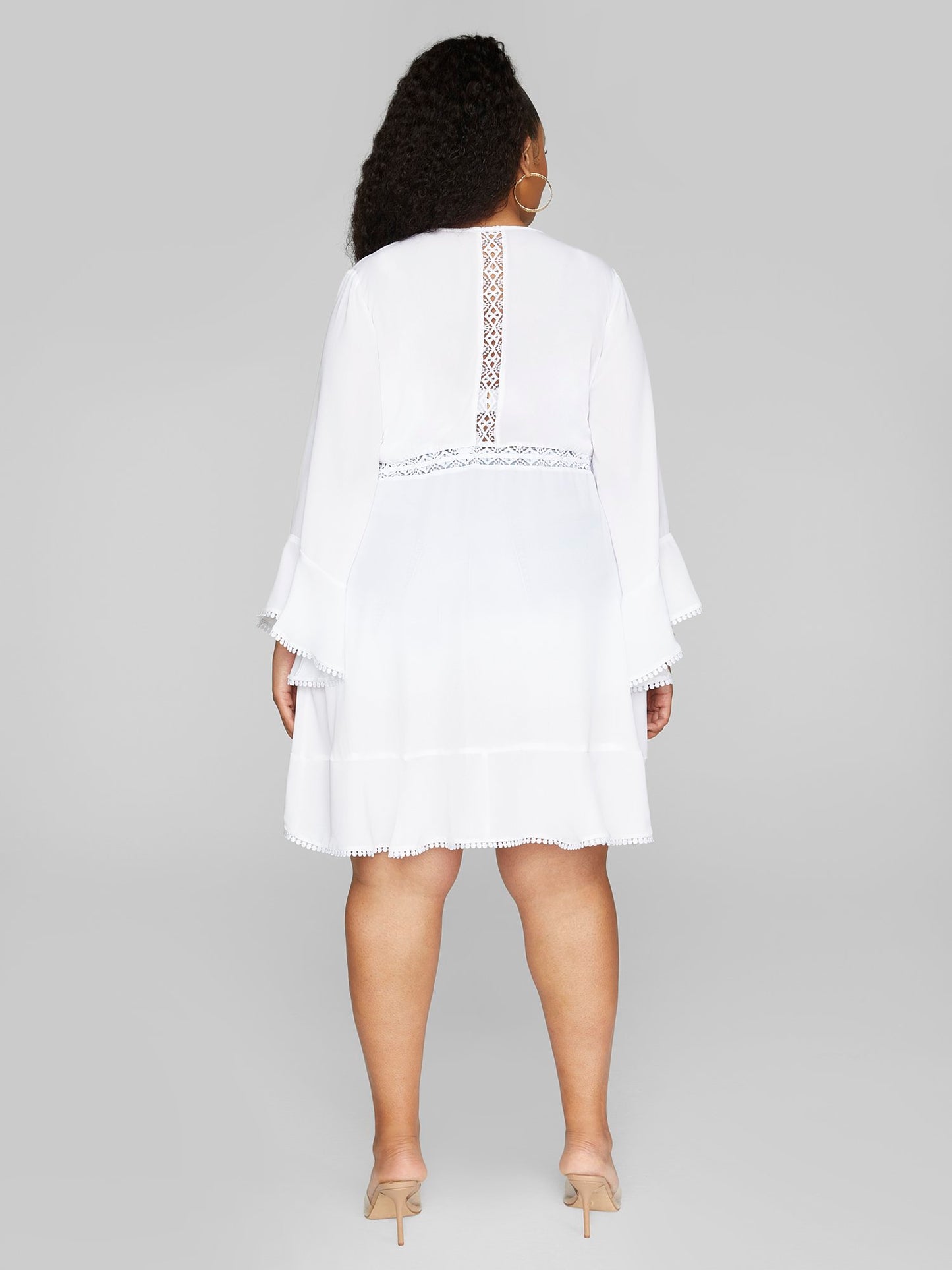 #color:WHITE