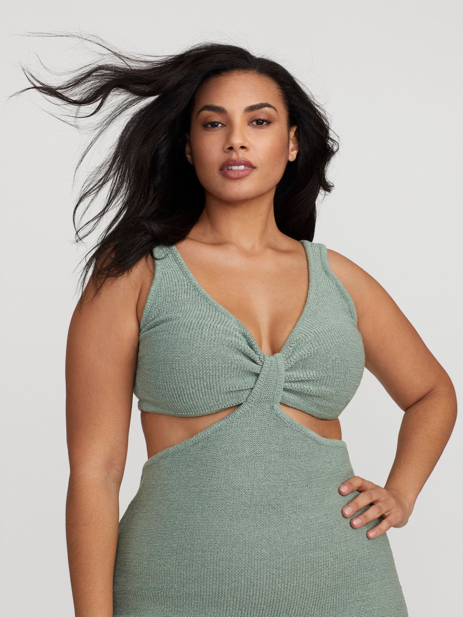 #color:OLIVE