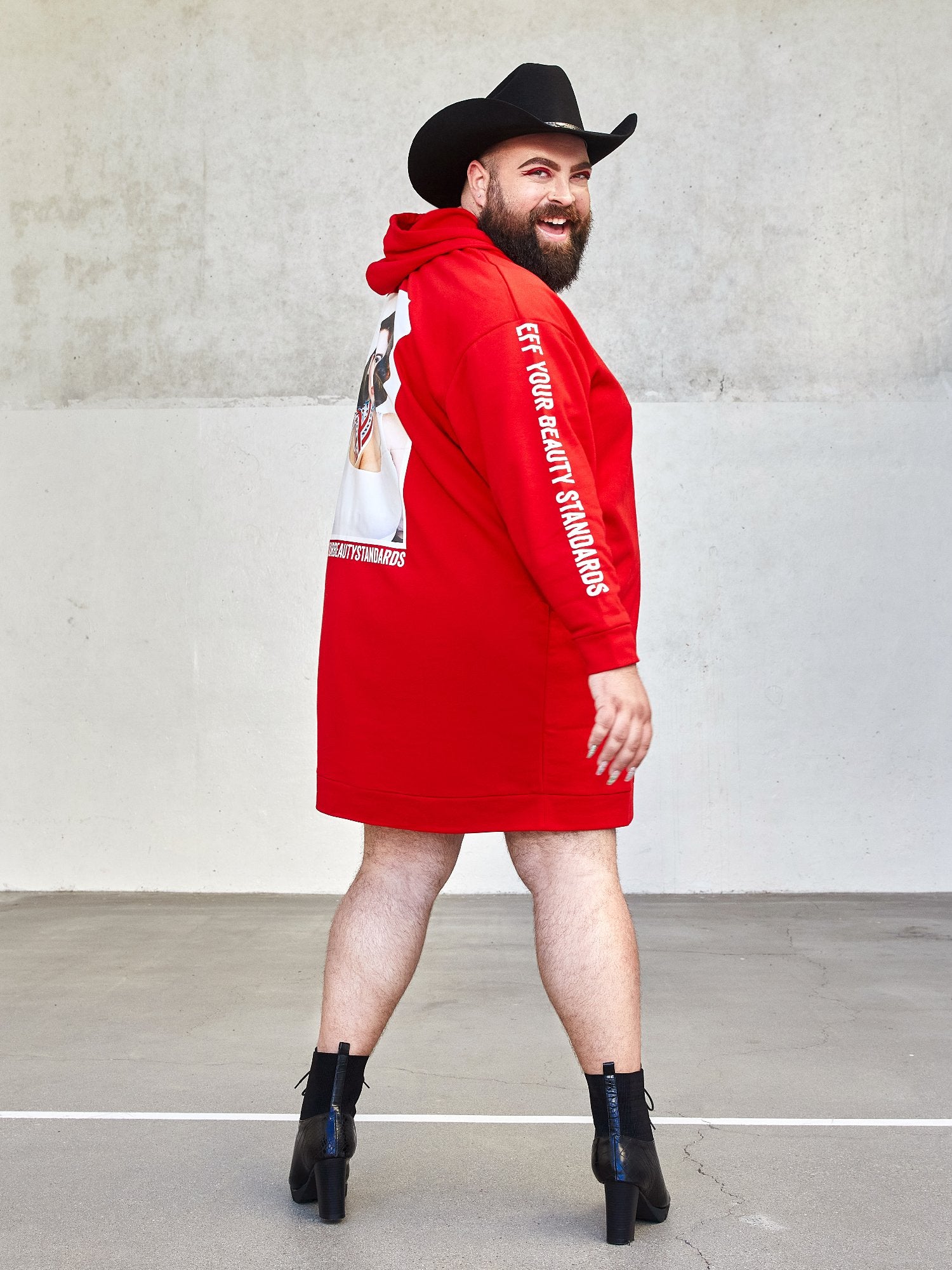 #color:RED