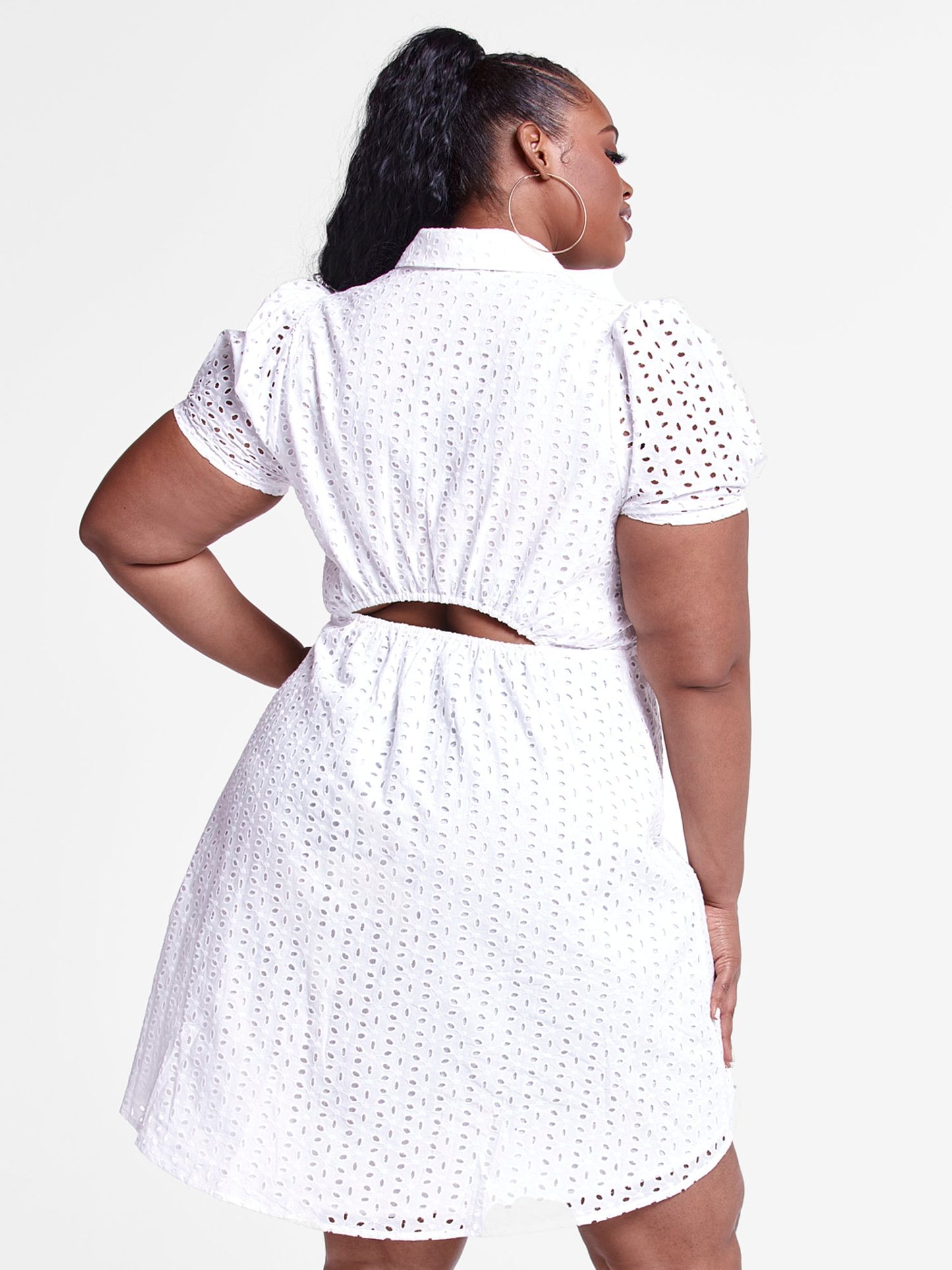#color:WHITE