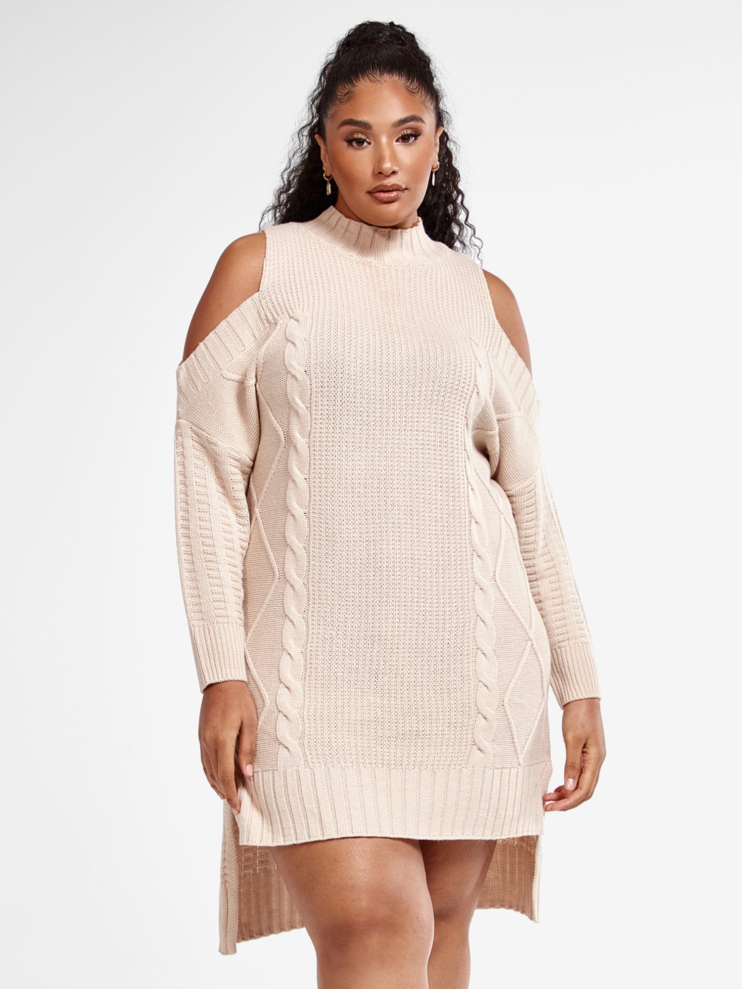 #color:IVORY