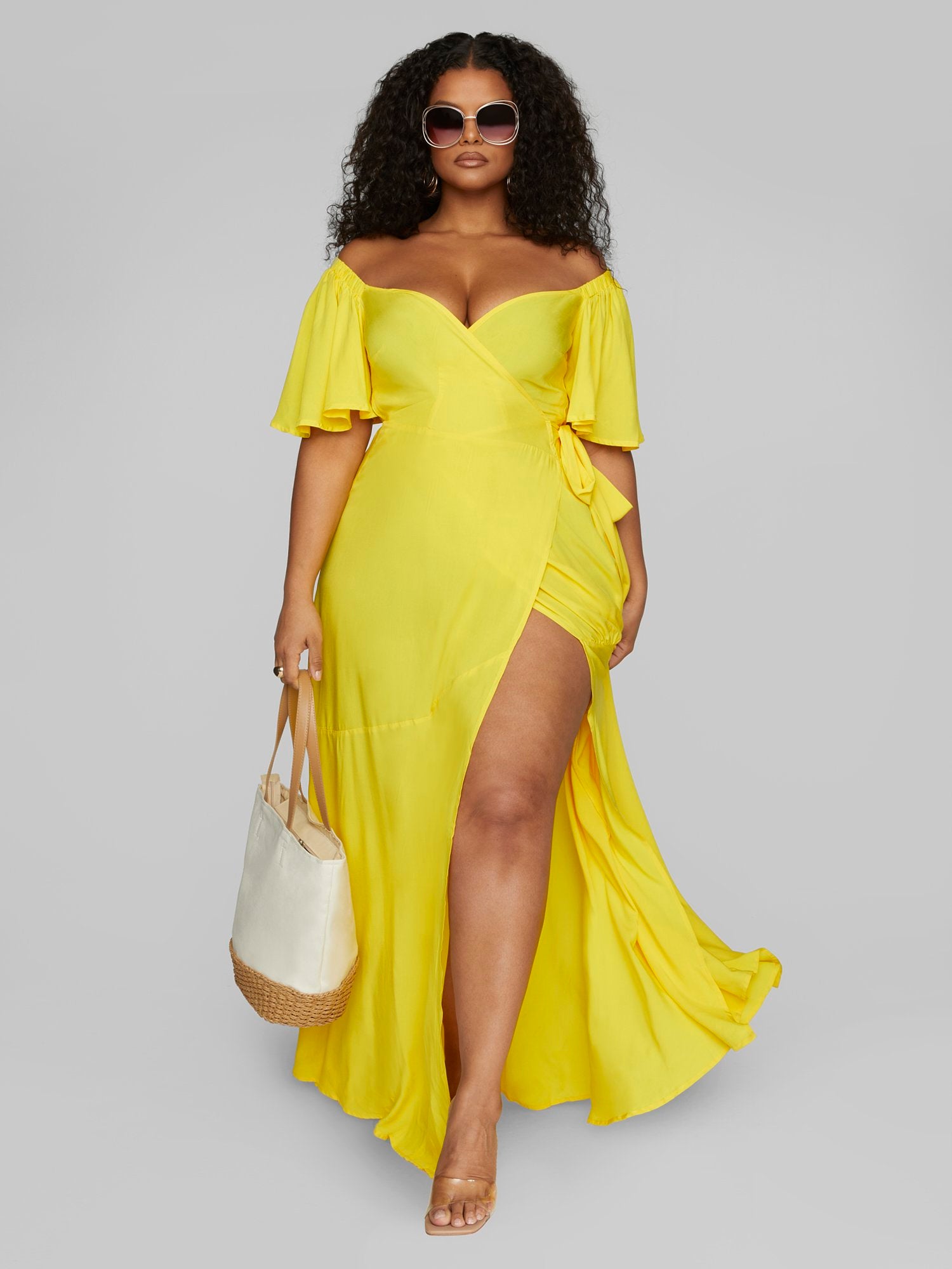 #color:YELLOW