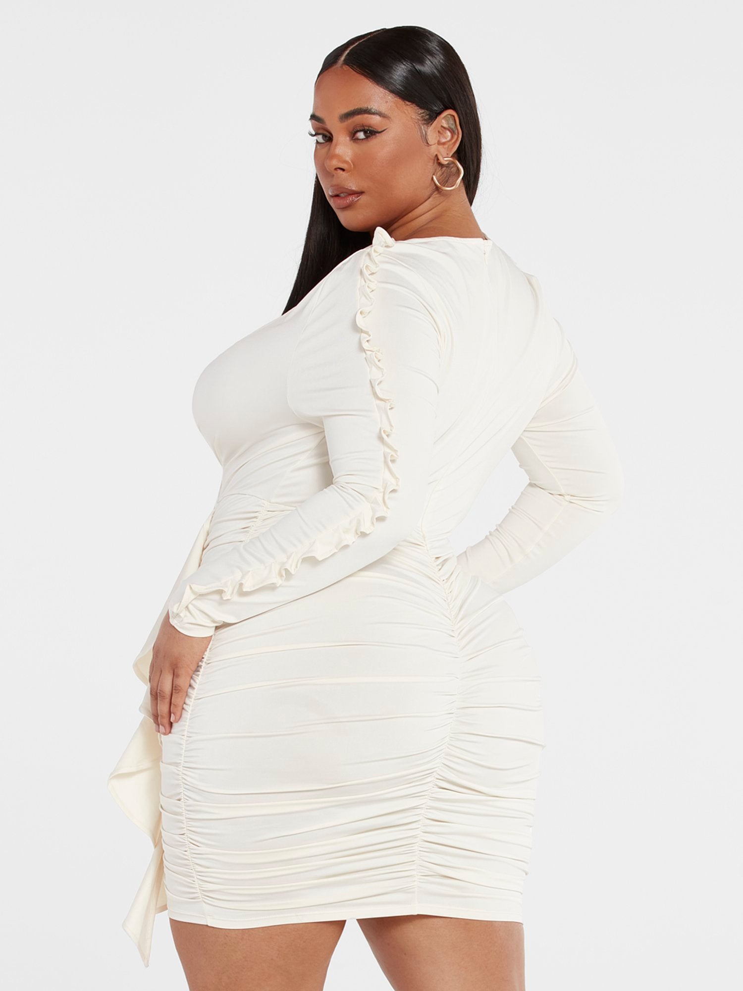 #color:IVORY