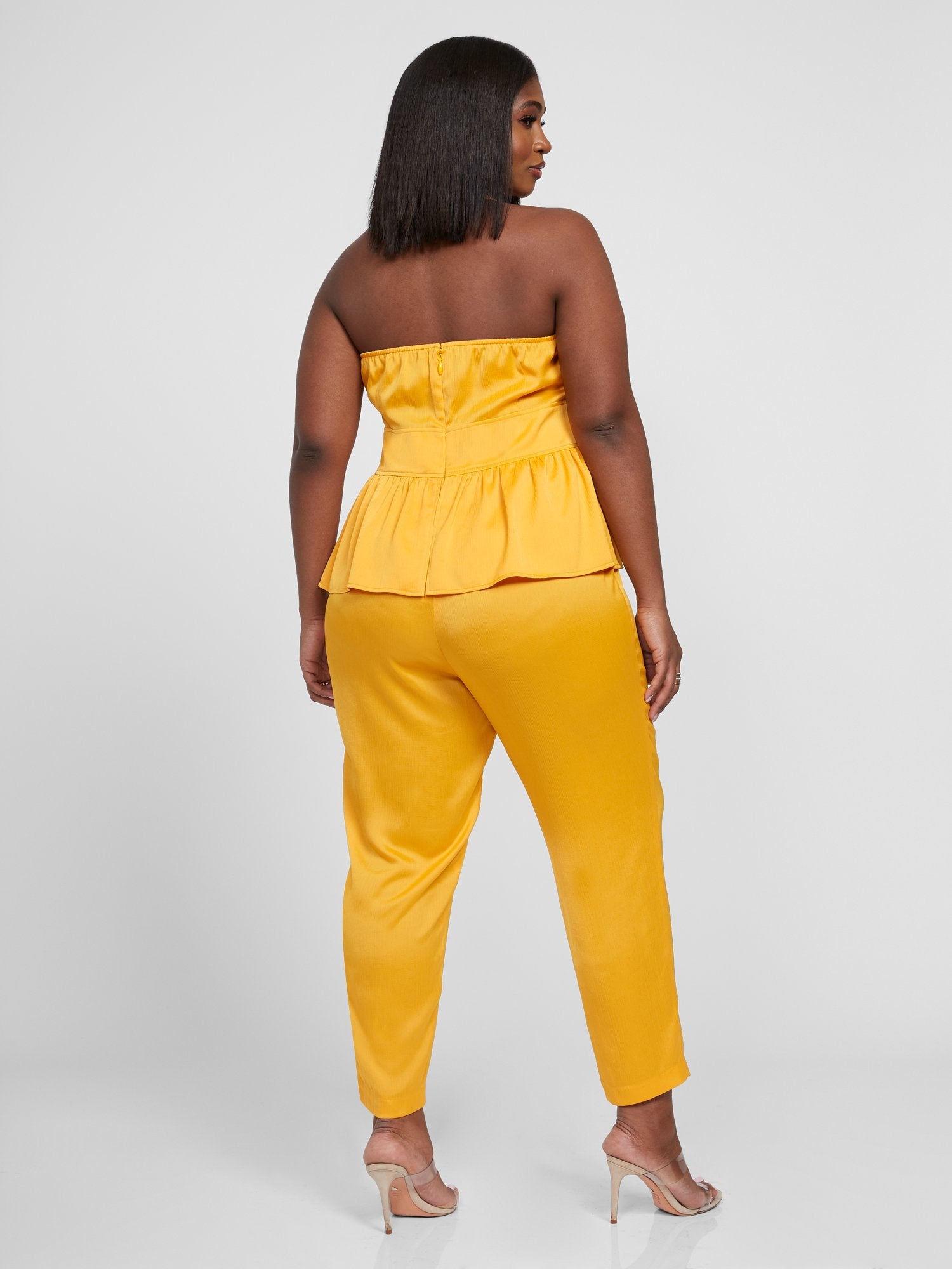 #color:YELLOW