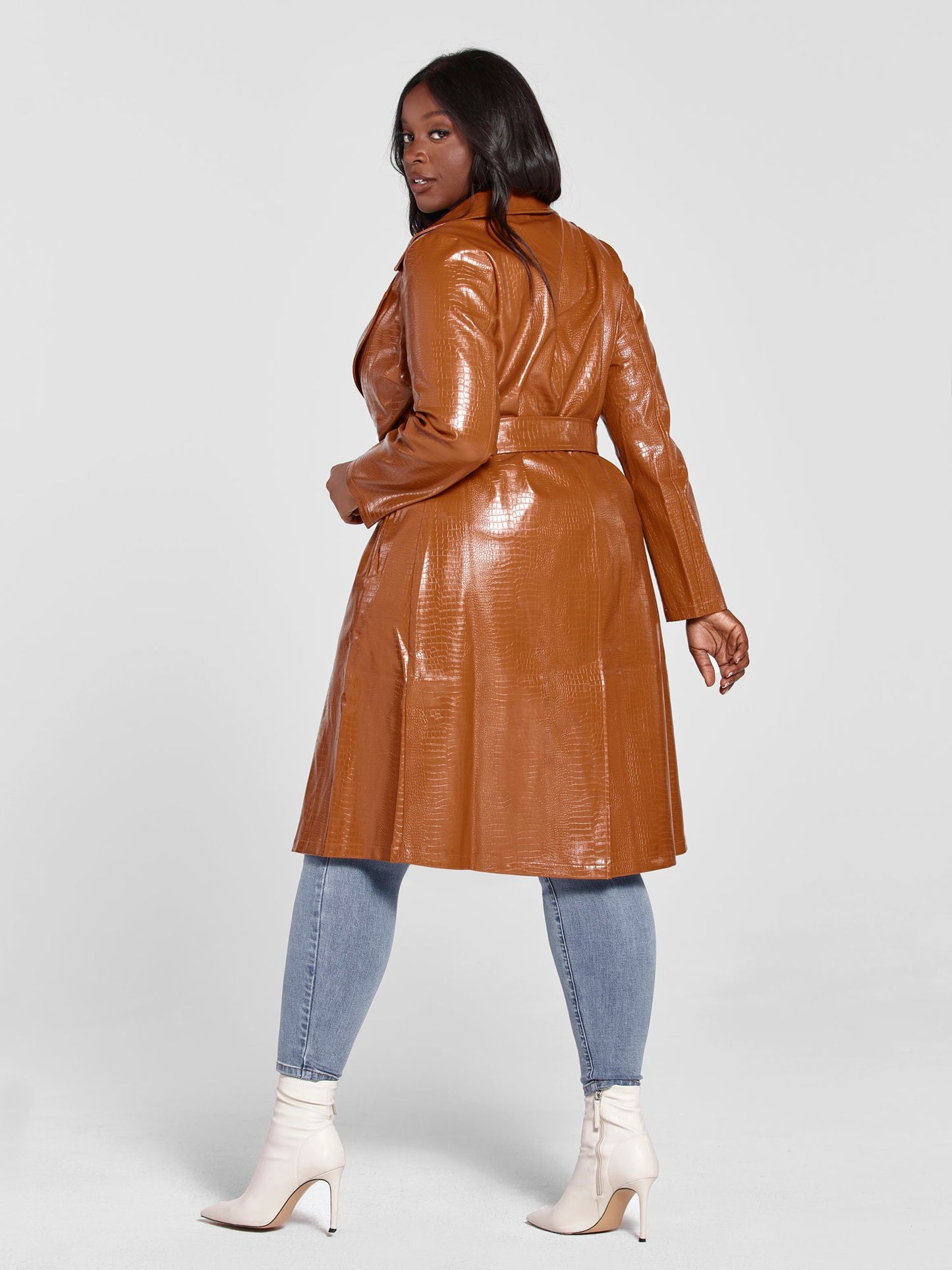 #color:BROWN