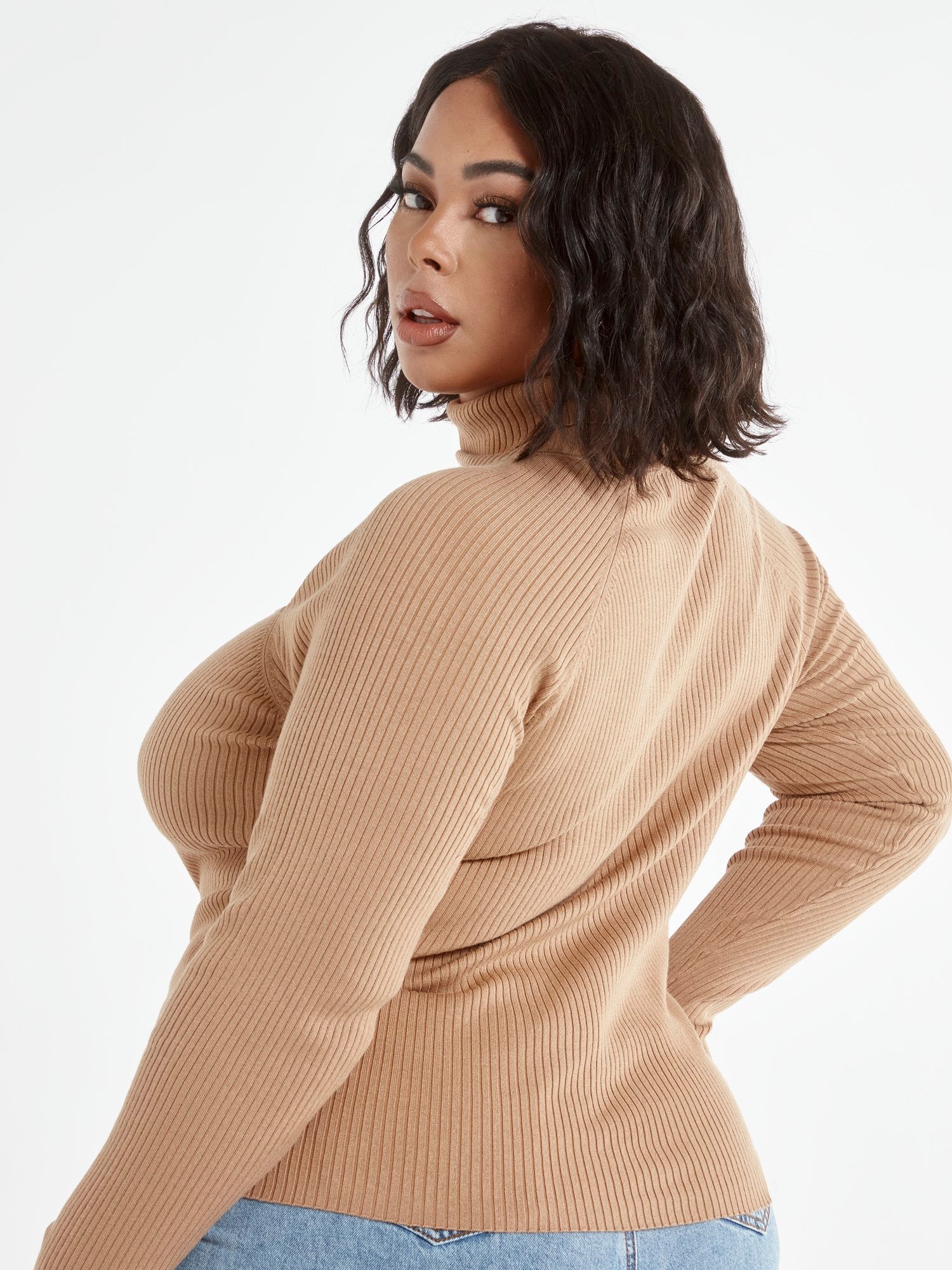 #color:LIGHT BROWN