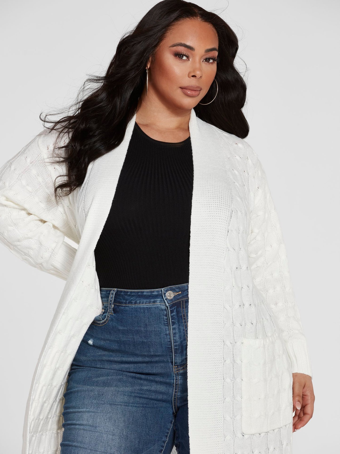 #color:IVORY