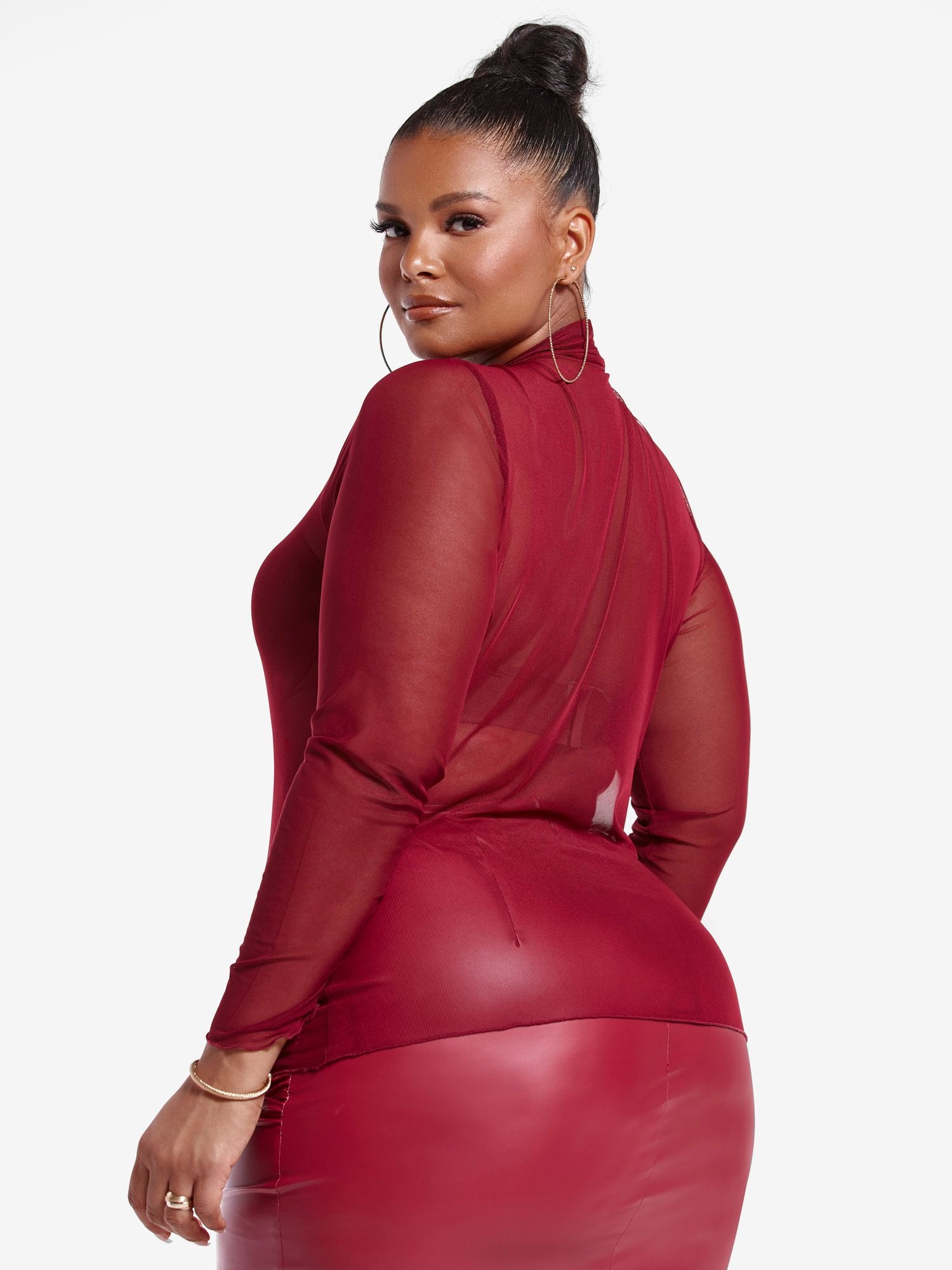 #color:TRUE BURGUNDY