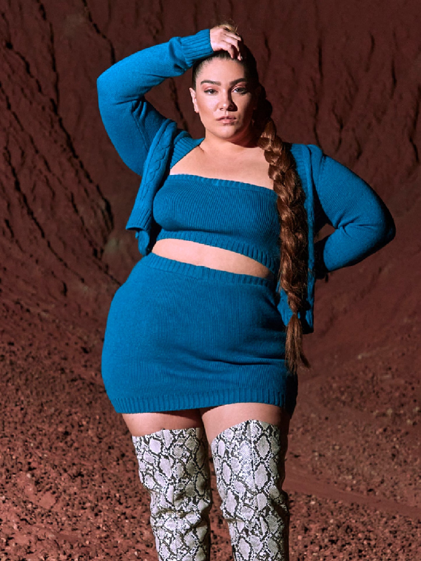 #color:ROYAL BLUE