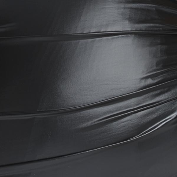 #swatch:BLACK