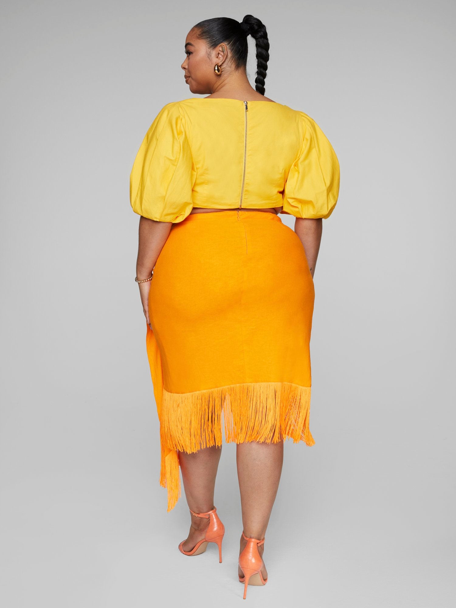 #color:ORANGE