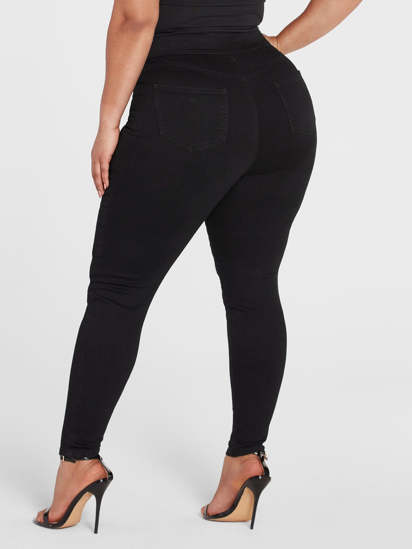 #color:BLACK