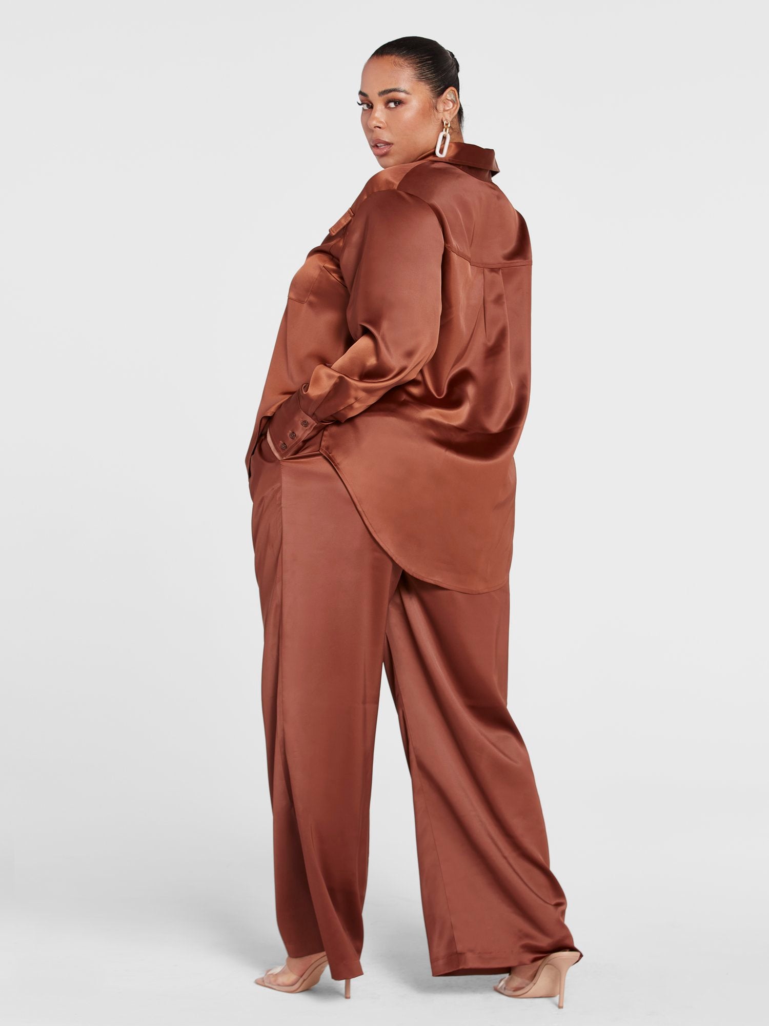 #color:BROWN