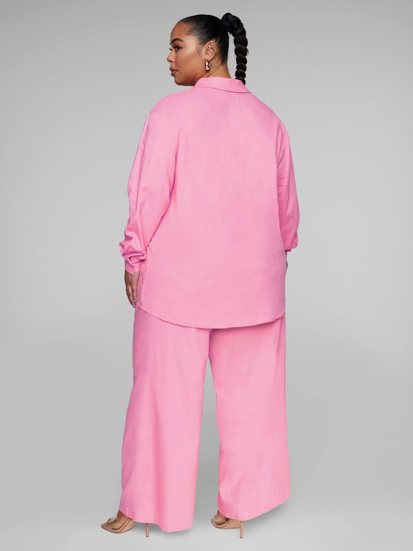 #color:PINK