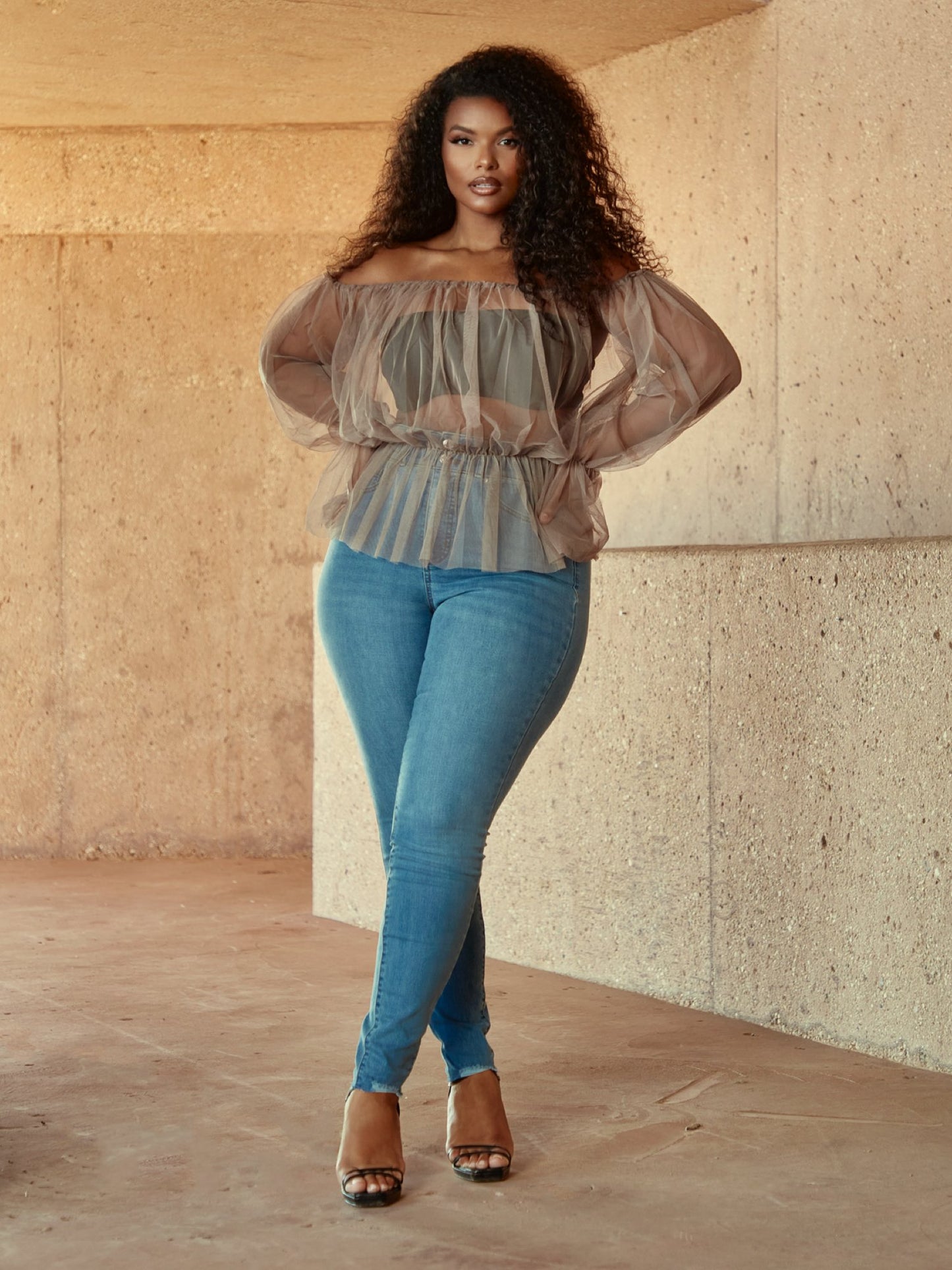 #color:TAUPE