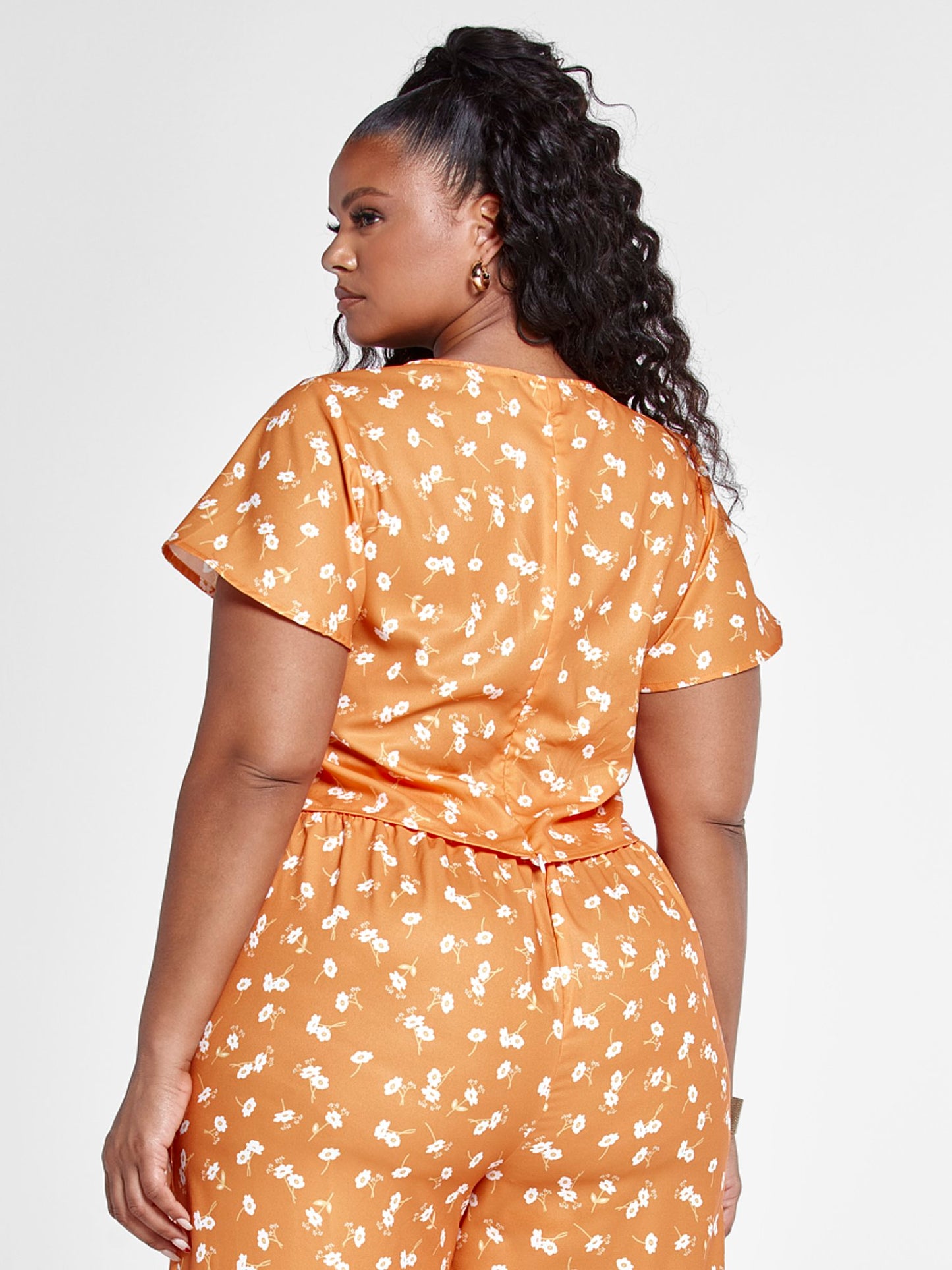 #color:ORANGE