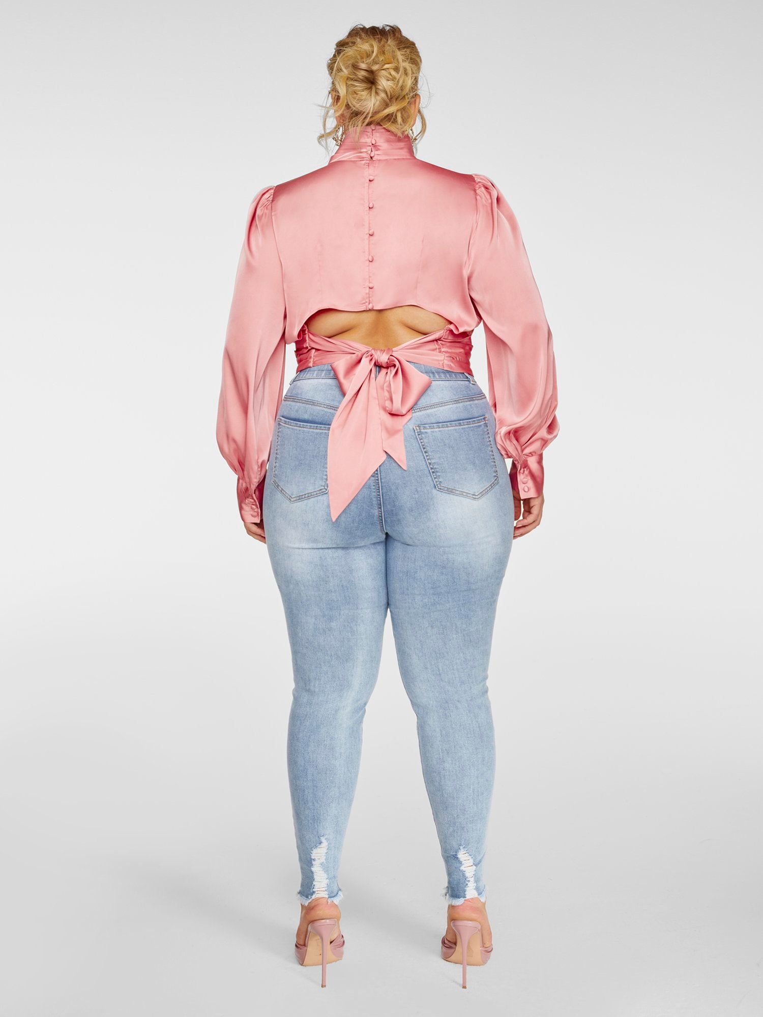 #color:BLUSH