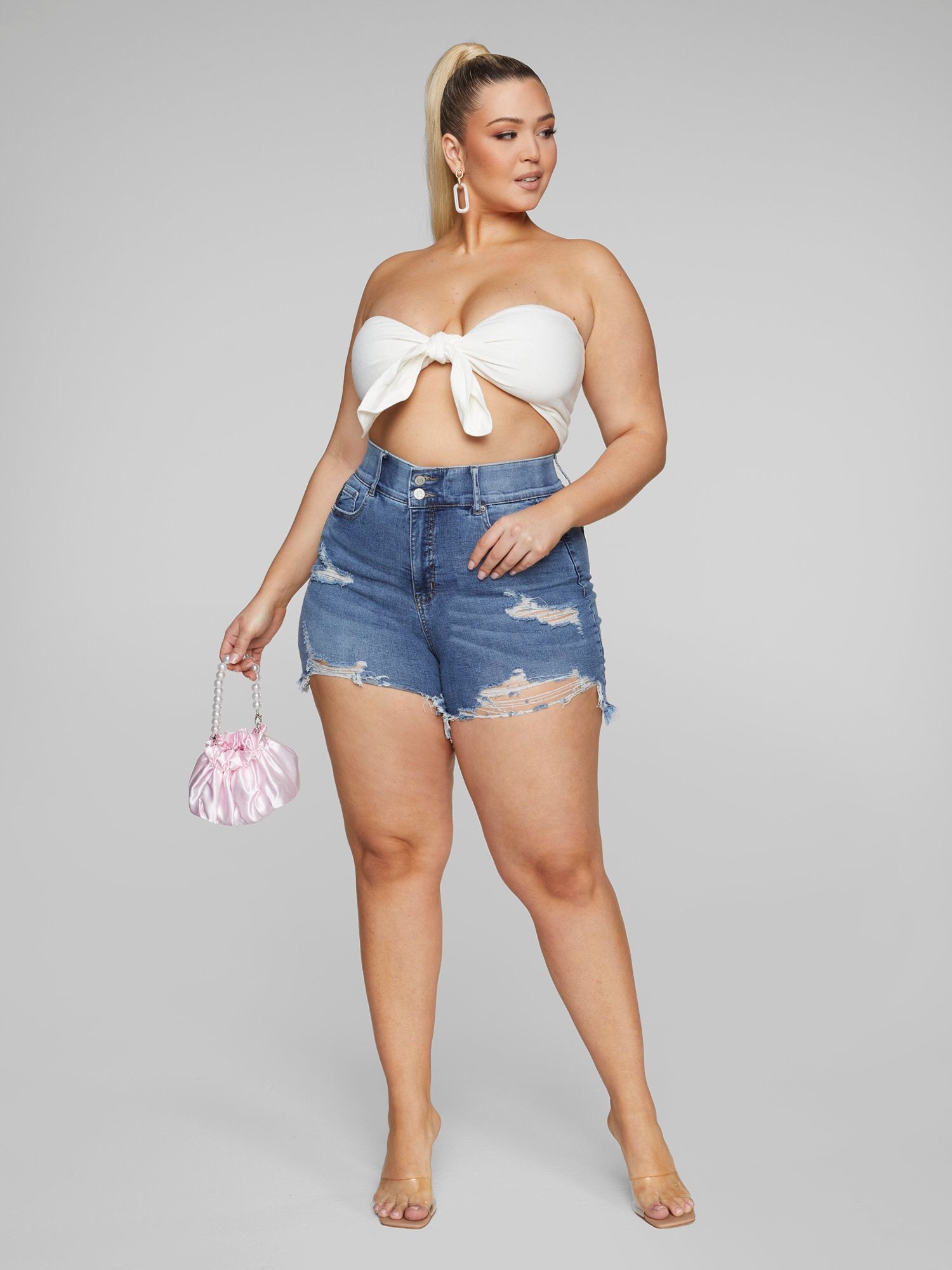 #color:IVORY