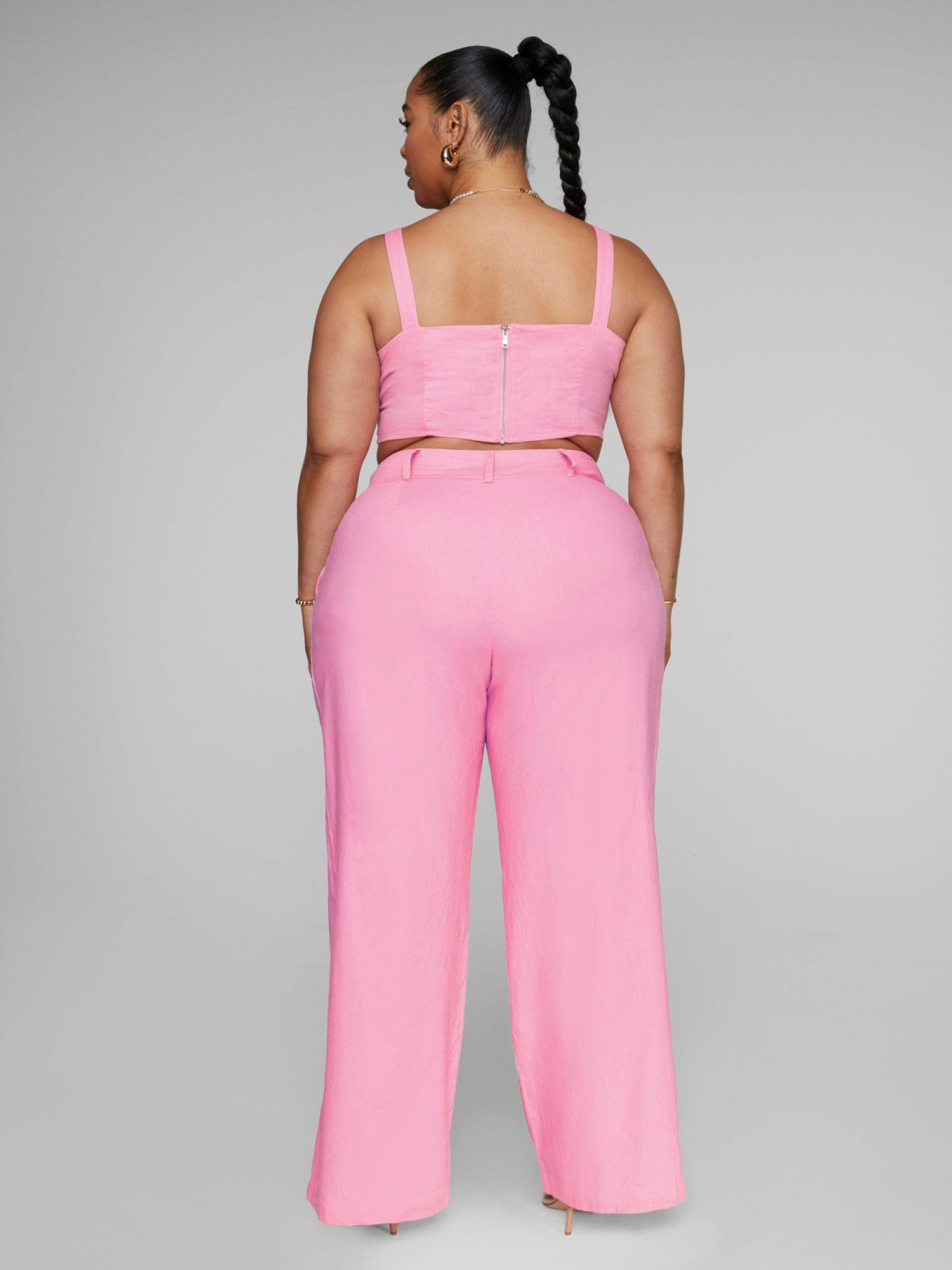 #color:PINK